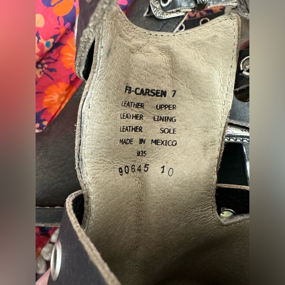 FREEBIRD l Carsen Brown Leather Ankle Bootie Size 7 Western Country Boho Buckle - Picture 5 of 15